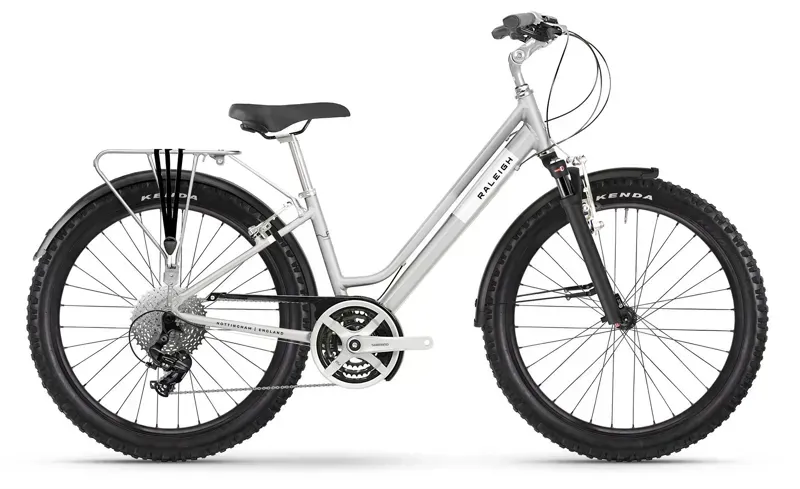 Raleigh Pioneer Trail 27.5/38 Low Der. Hybrid Bike in Moondust Silver